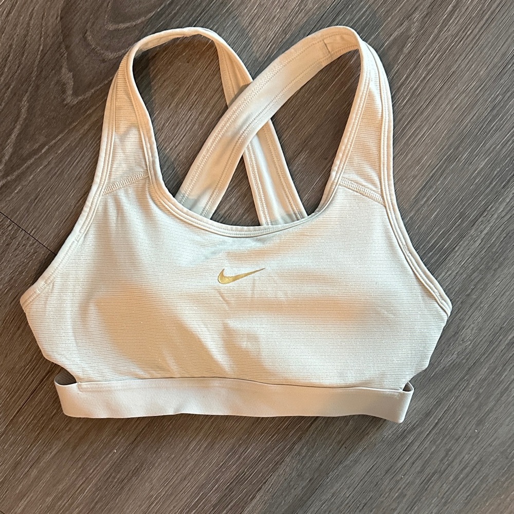 Nike Women's Beige Cross-Back Padded Sports Bra